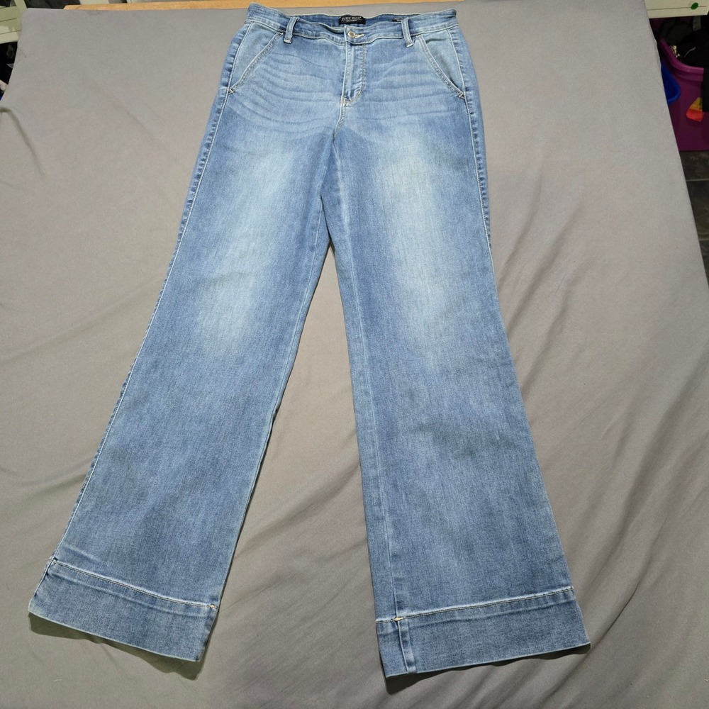 Judy Blue Wide Leg Jeans Womens 11/30 Light Wash Trouser Hem JB82401MD